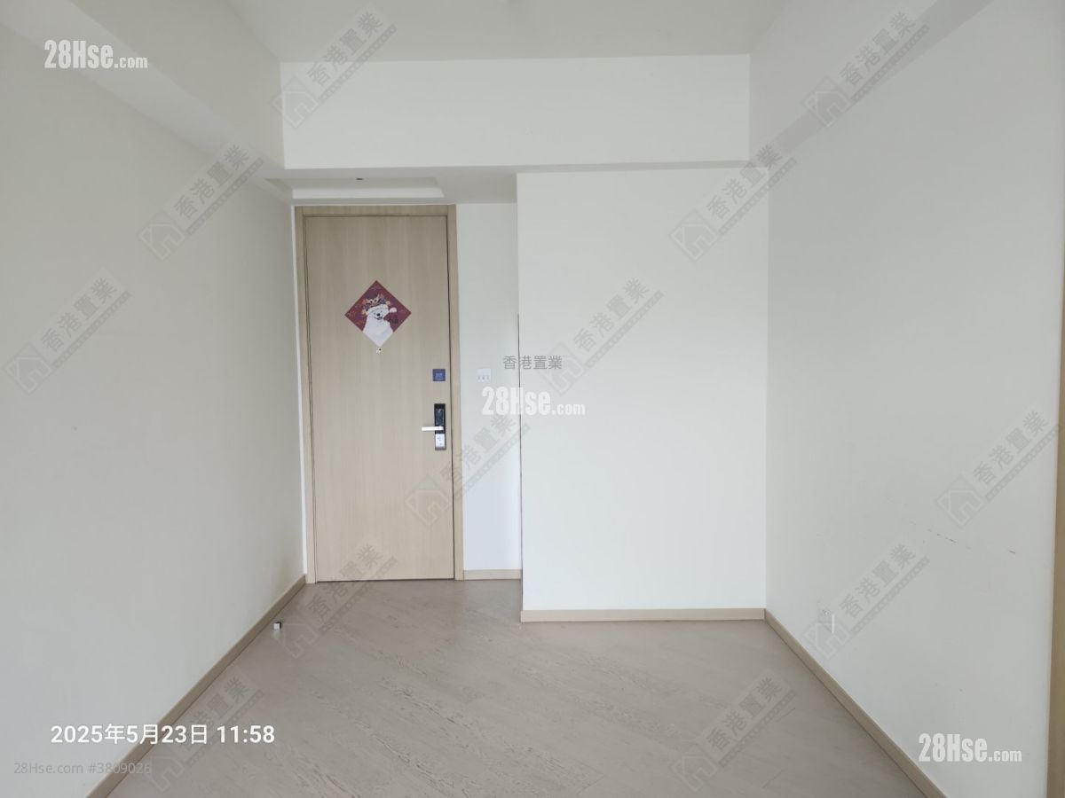 Miami Quay Sell 3 Bedrooms 661 ft²