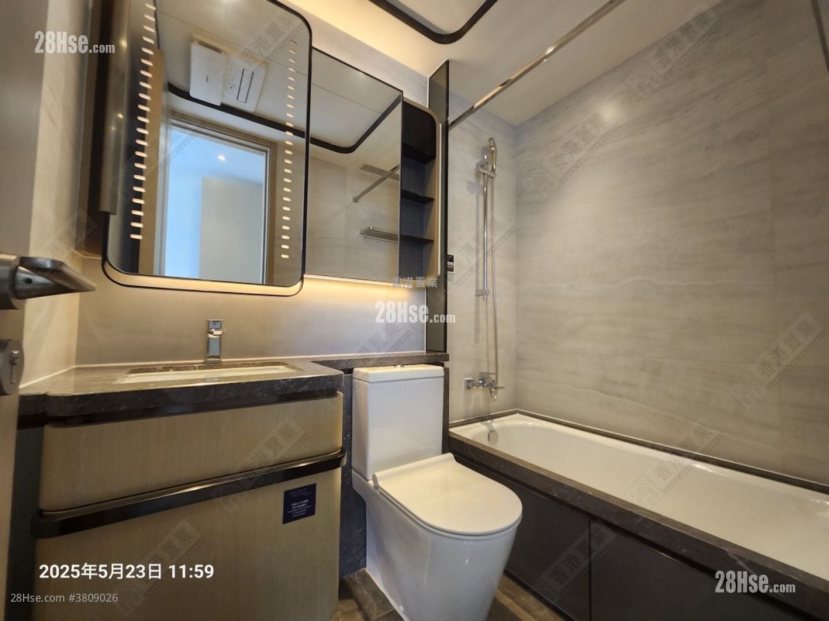 Miami Quay Sell 3 Bedrooms 661 ft²