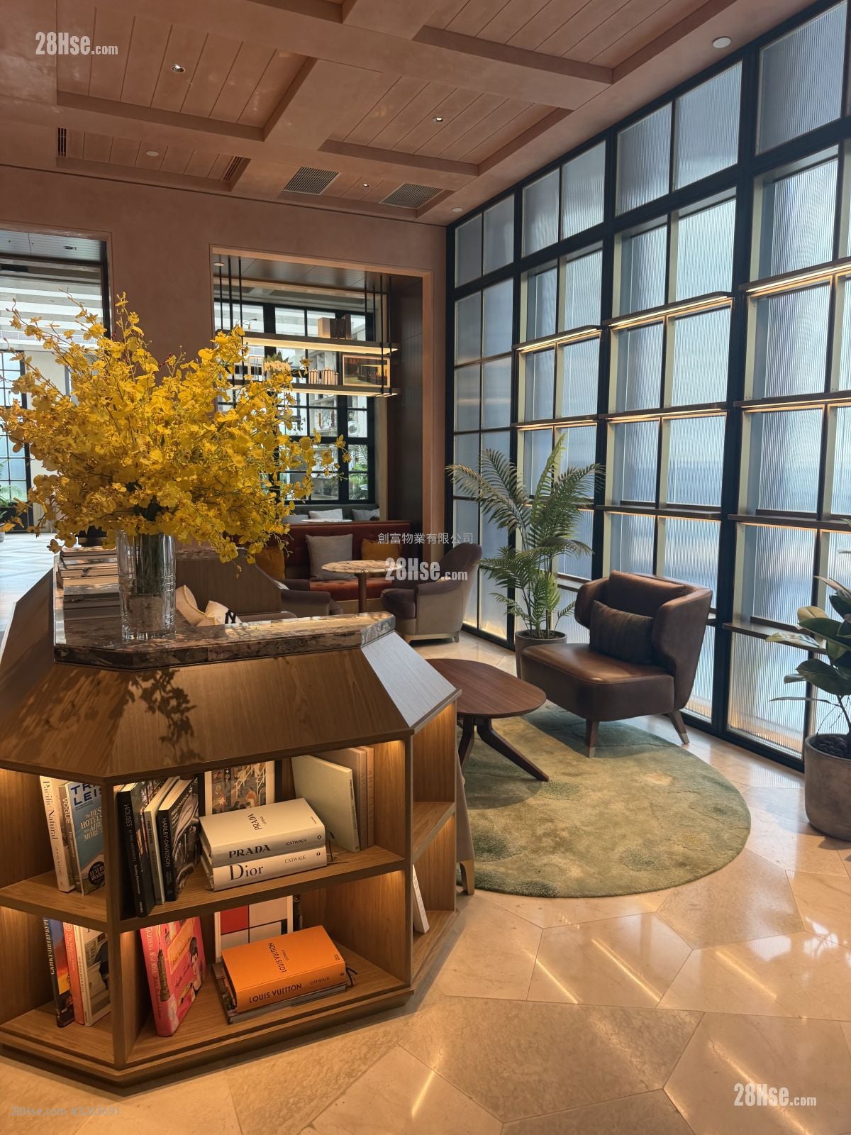 One Soho Rental 284 ft²