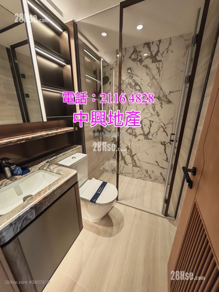 Topside Residence Rental 3 Bedrooms 272 ft²