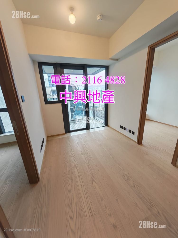 Topside Residence Rental 3 Bedrooms 272 ft²