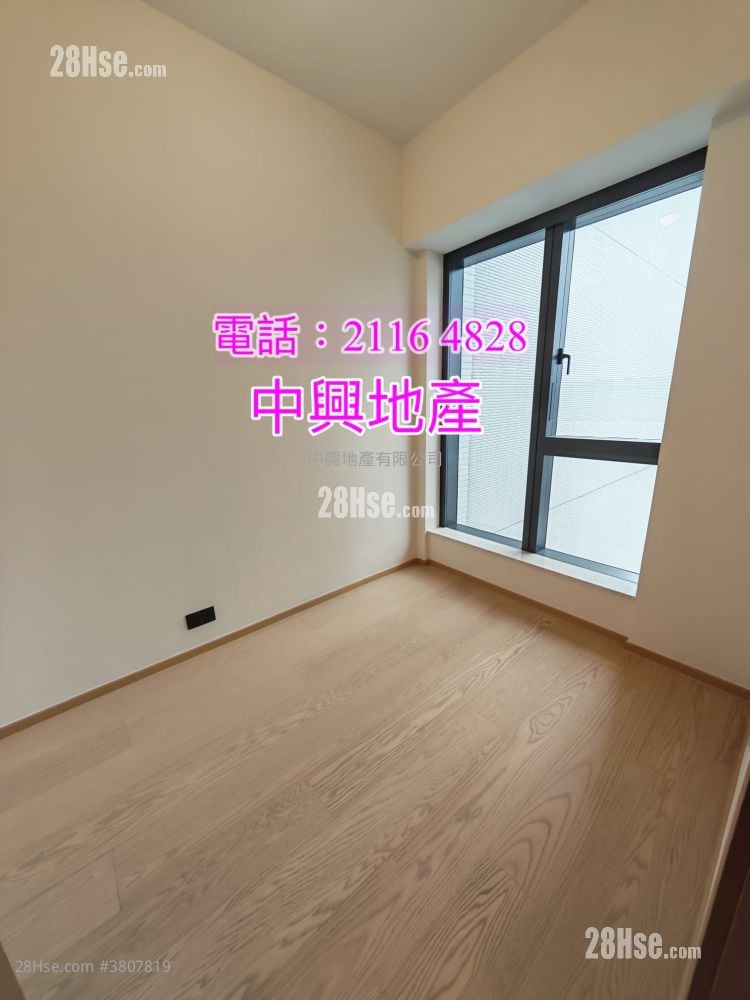 Topside Residence Rental 3 Bedrooms 272 ft²