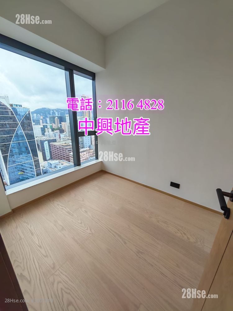 Topside Residence Rental 3 Bedrooms 272 ft²