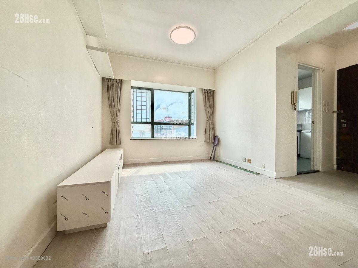 浪翠园 售盘 3 房 617 平方尺