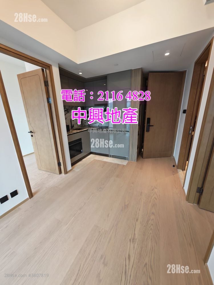 Topside Residence Rental 3 Bedrooms 272 ft²