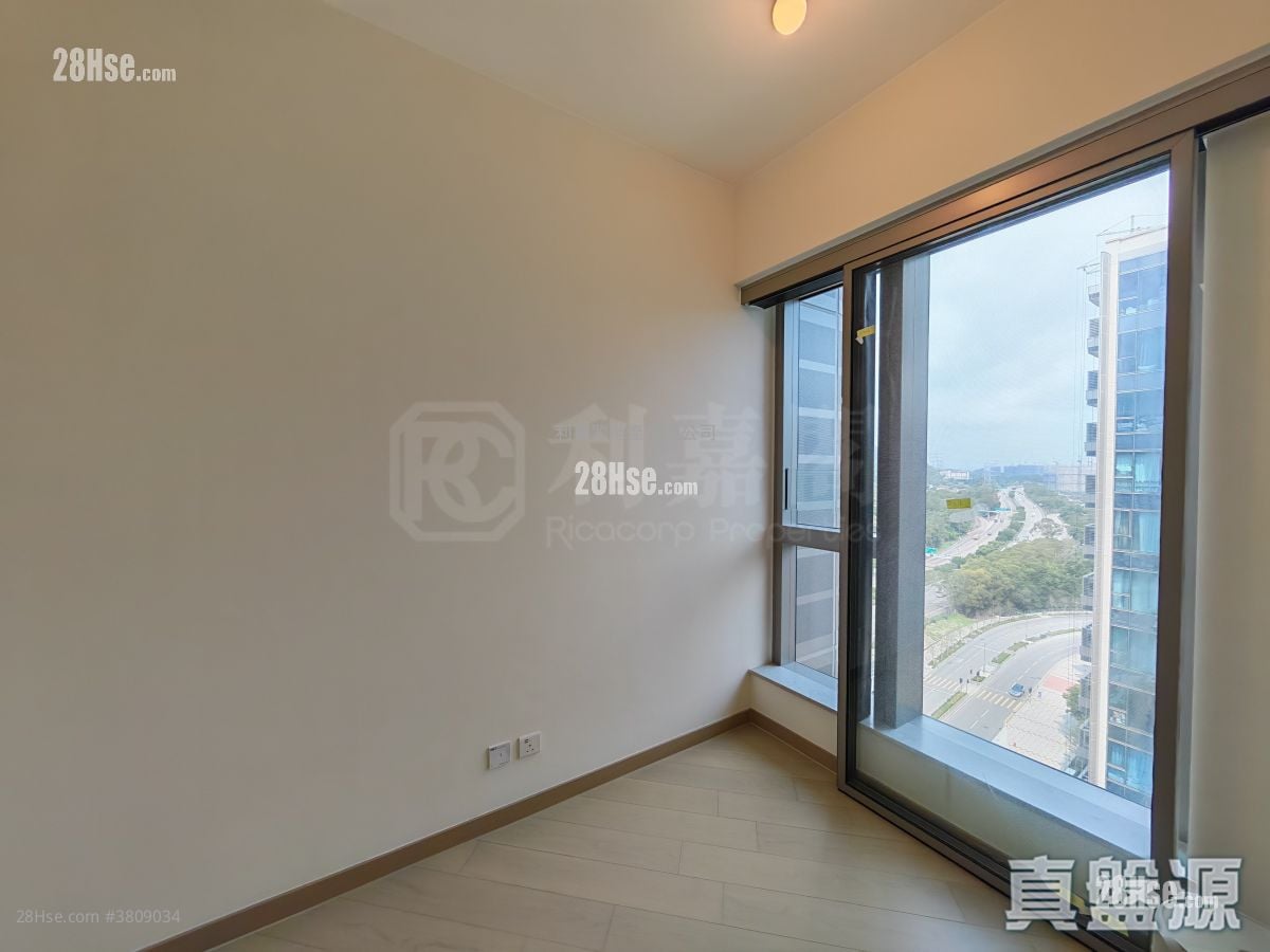 Grand Mayfair  Sell 1 Bedroom , 1 Bathroom 339 ft²