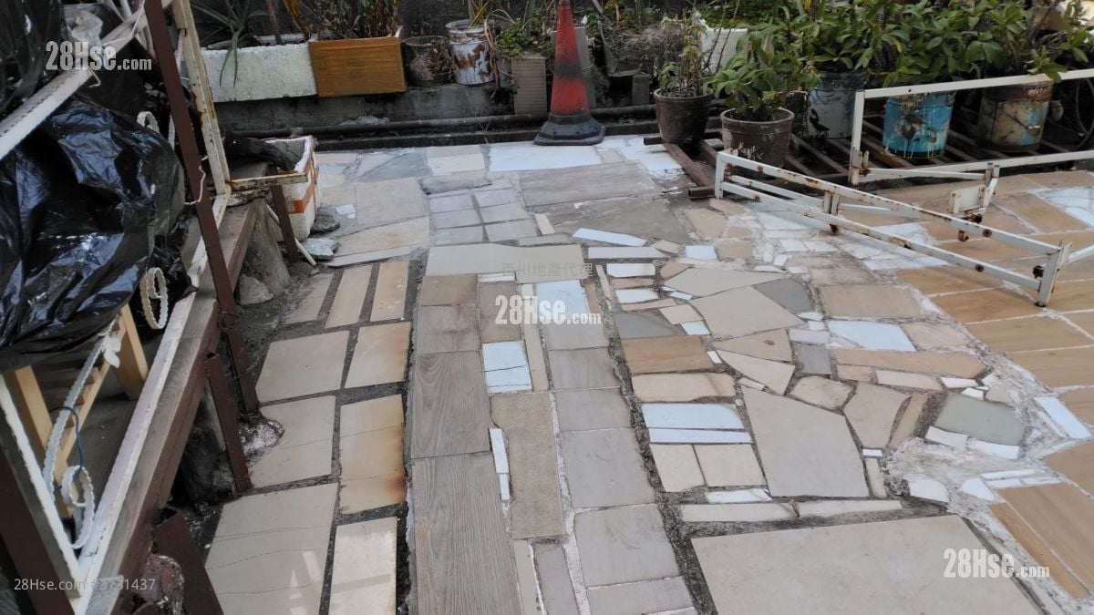 村屋 租盘 2 房 , 1 浴室 360 平方尺