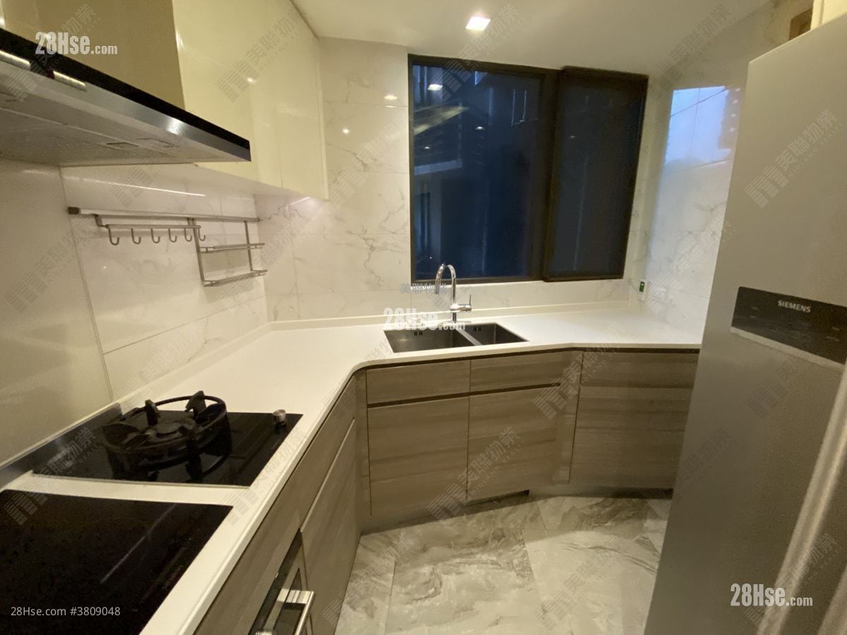 Dragons Range Sell 3 Bedrooms 1,012 ft²