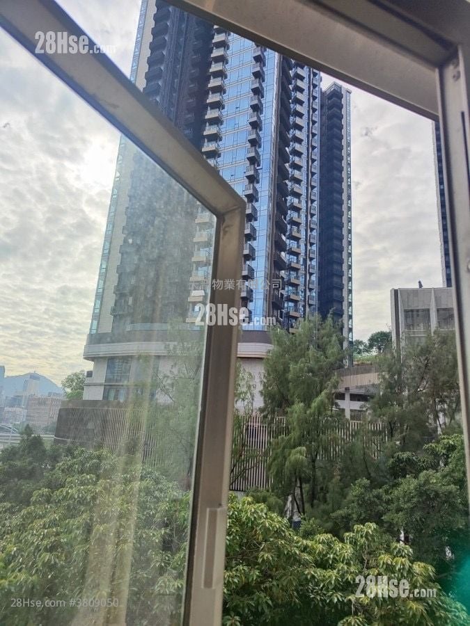 Wei King Building Sell 3 Bedrooms , 1 Bathroom 415 ft²