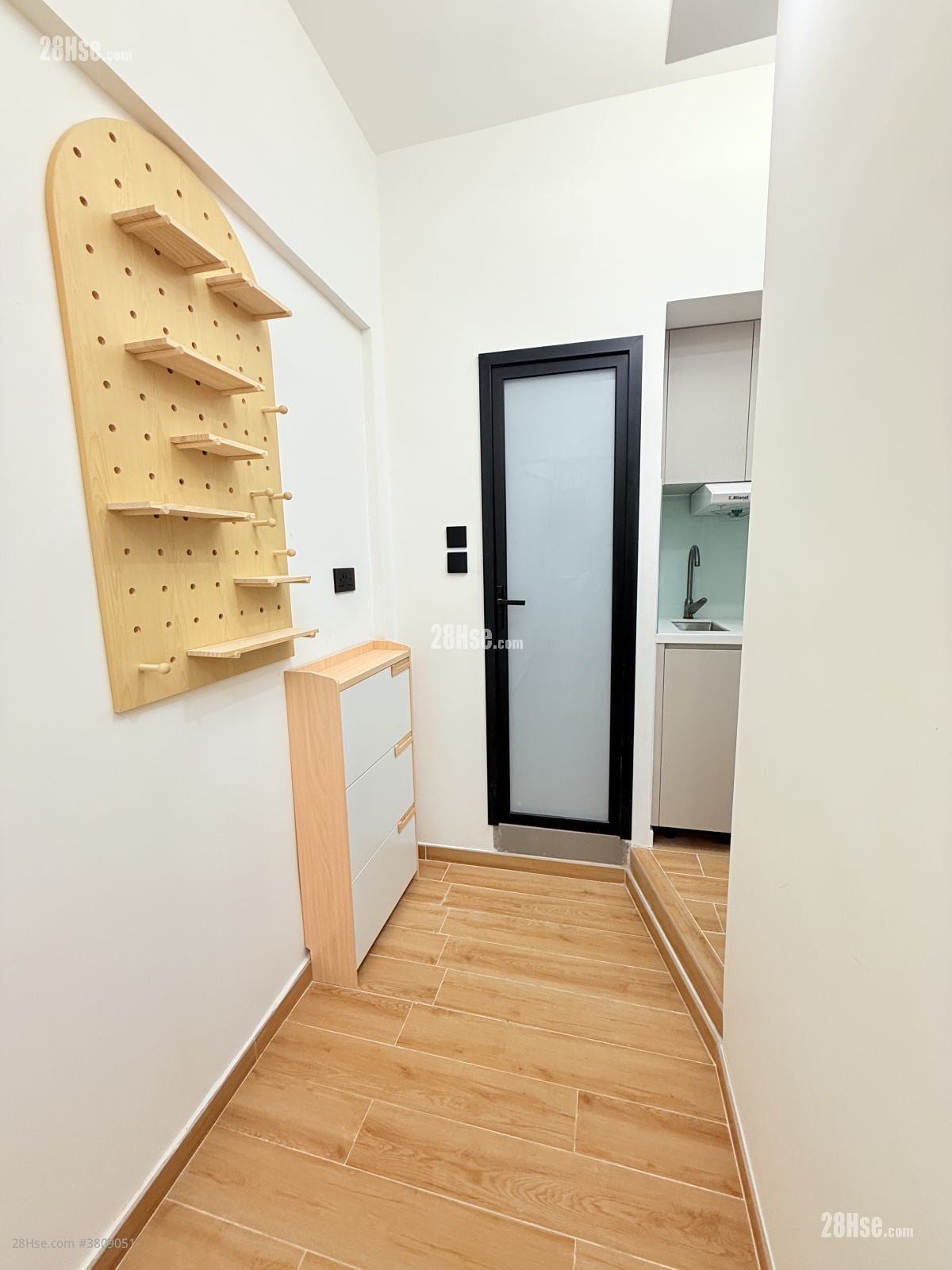 Chinese Mansion Rental Studio , 1 Bathroom 180 ft²