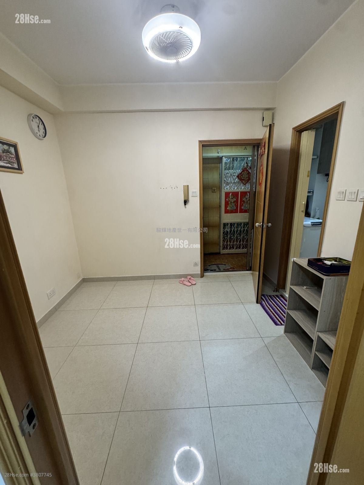 Winfield Building Sell 2 Bedrooms , 1 Bathroom 246 ft²