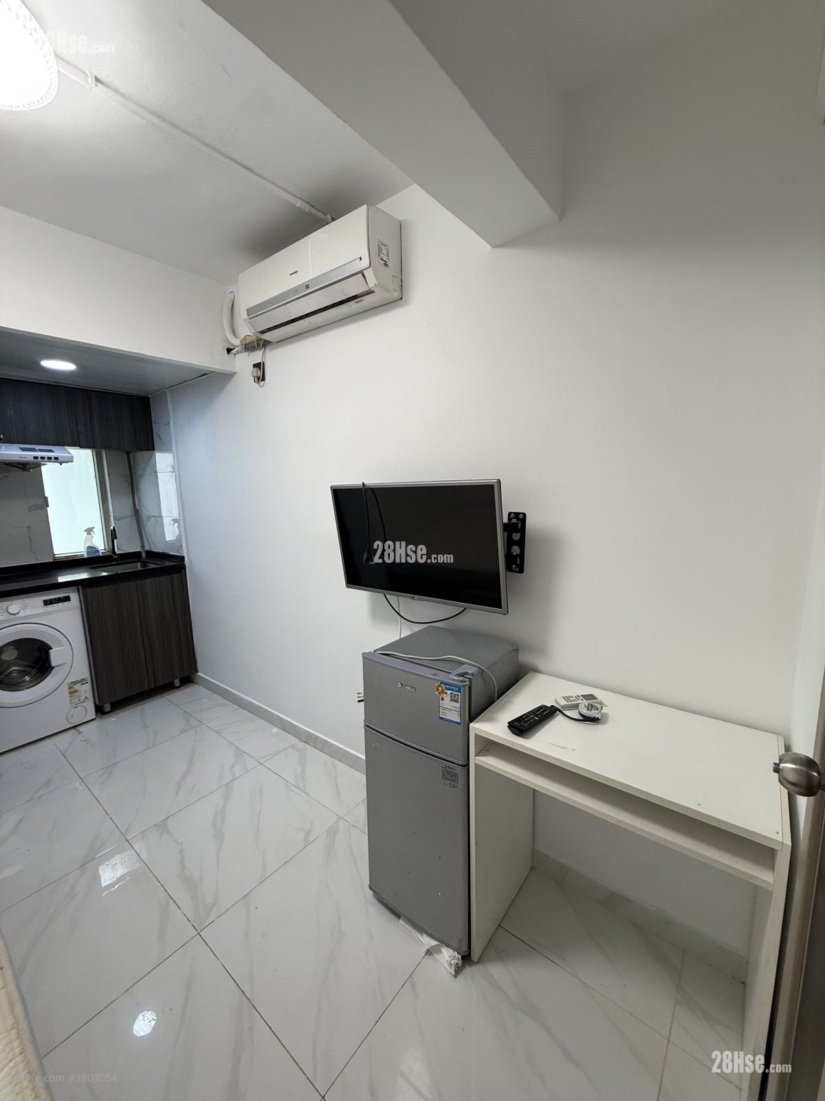 单幢楼房 租盘 开放式间隔 , 1 浴室 170 平方尺