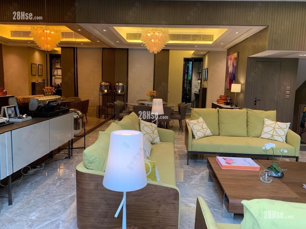 高尔夫御苑 售盘 5+ 房 2,616 平方尺