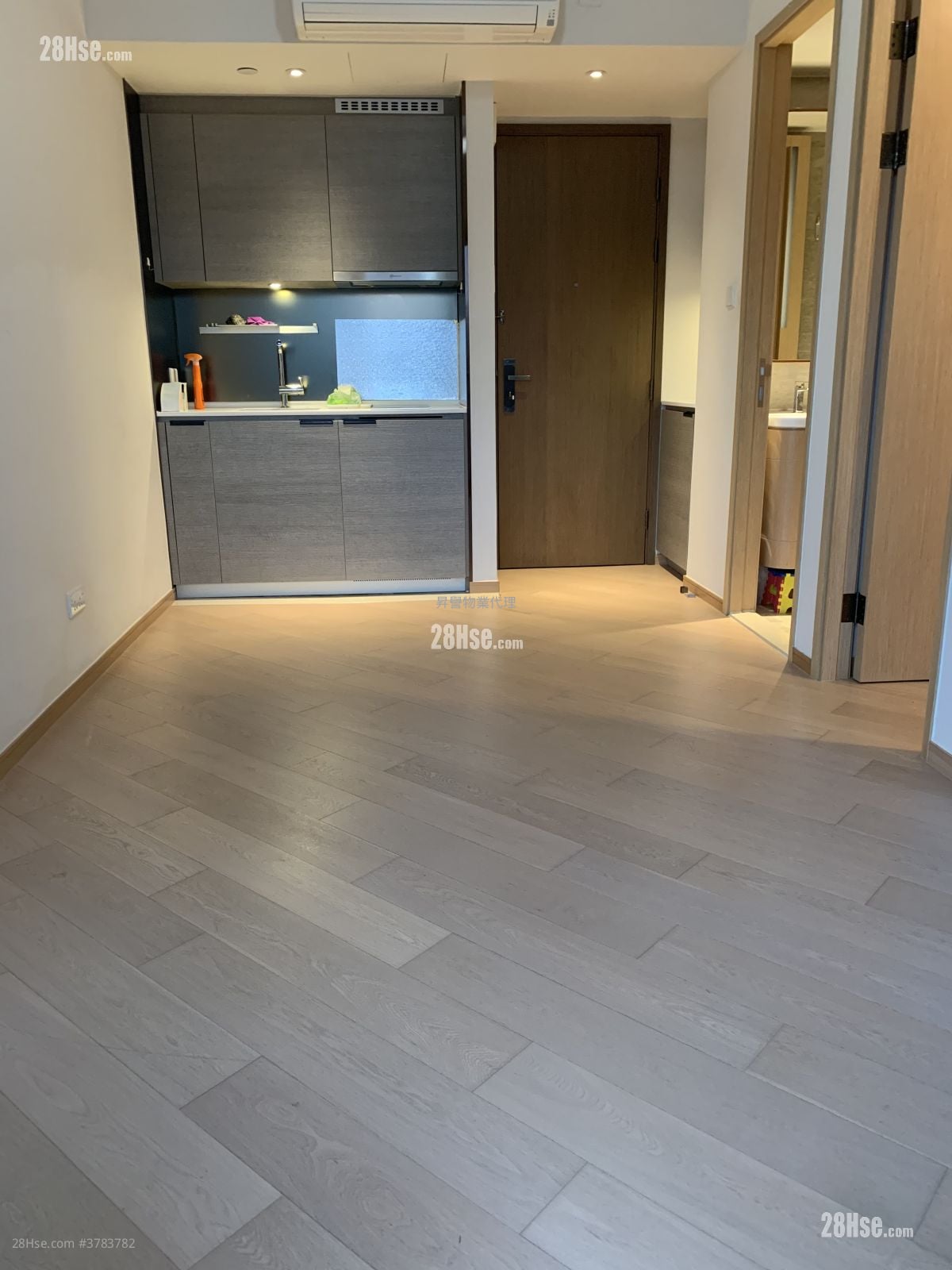 Upper East Rental 1 Bedroom 296 ft²