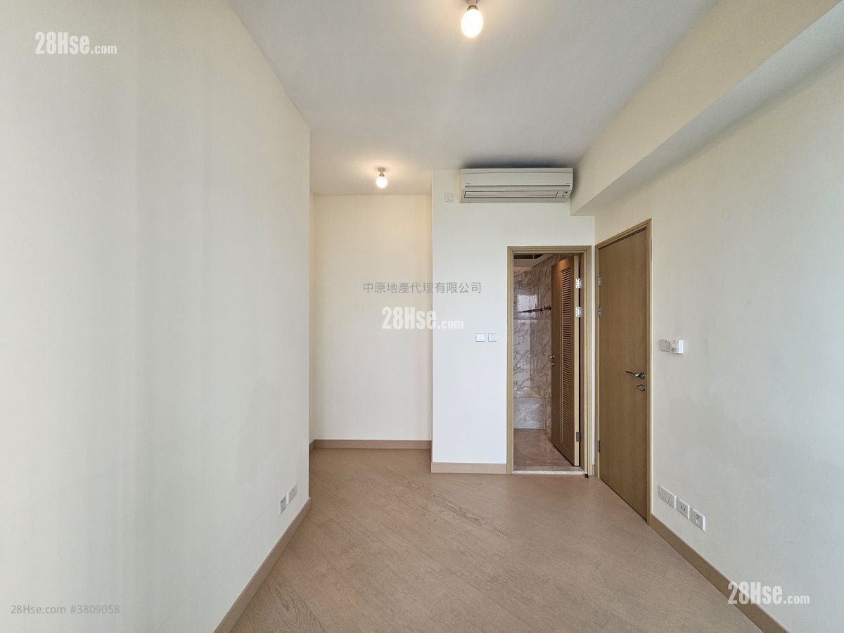 Grand Victoria Rental 3 Bedrooms , 2 Bathrooms 794 ft²