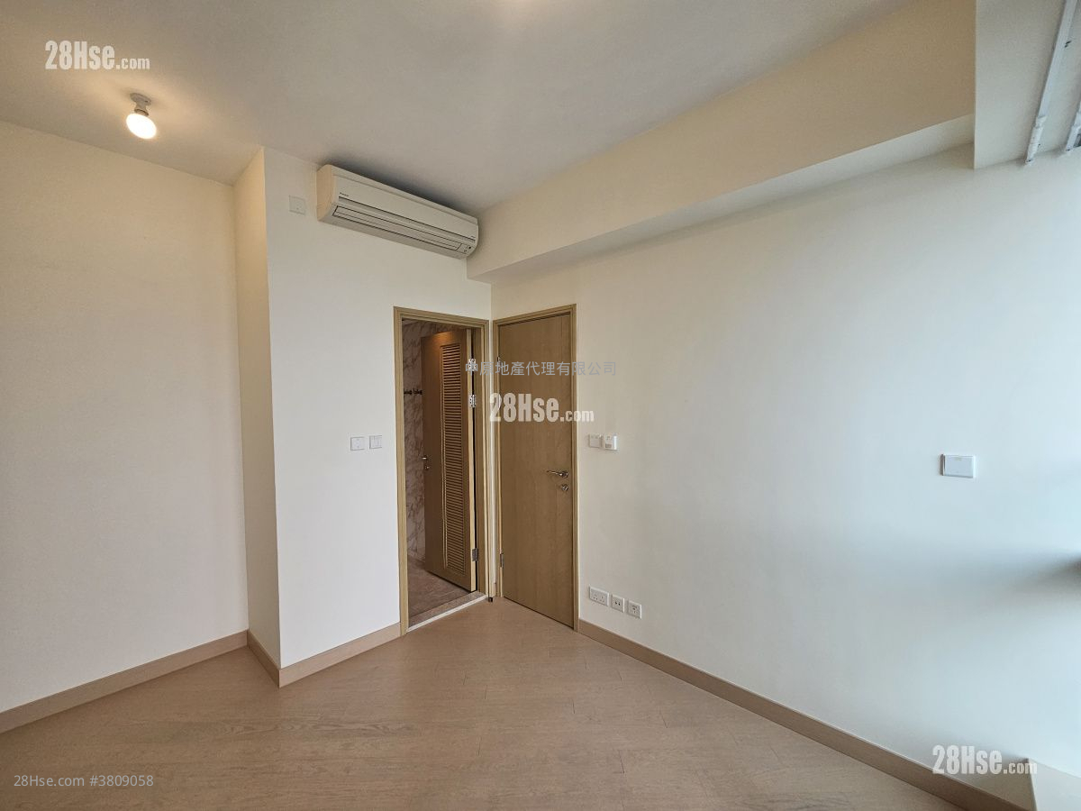 Grand Victoria Rental 3 Bedrooms , 2 Bathrooms 794 ft²