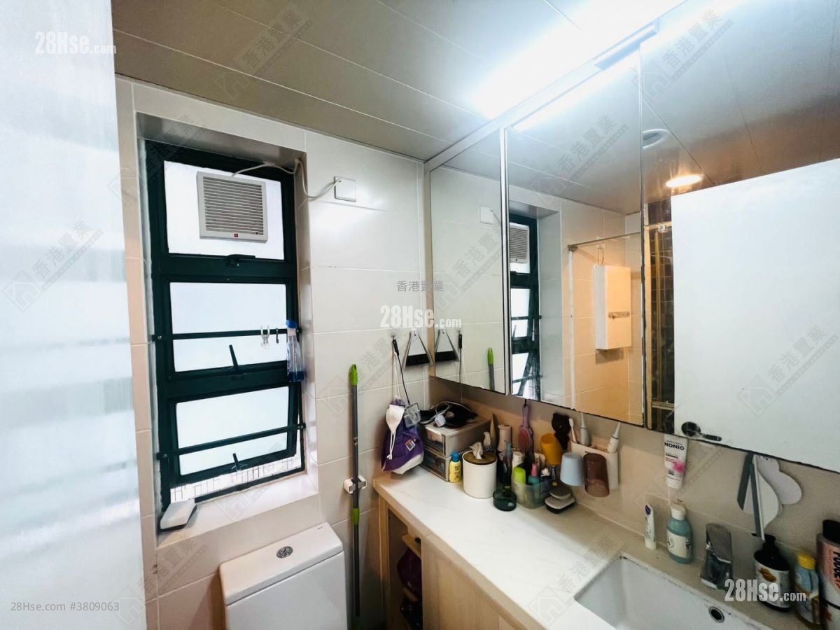 East Point City Sell 2 Bedrooms , 1 Bathroom 463 ft²