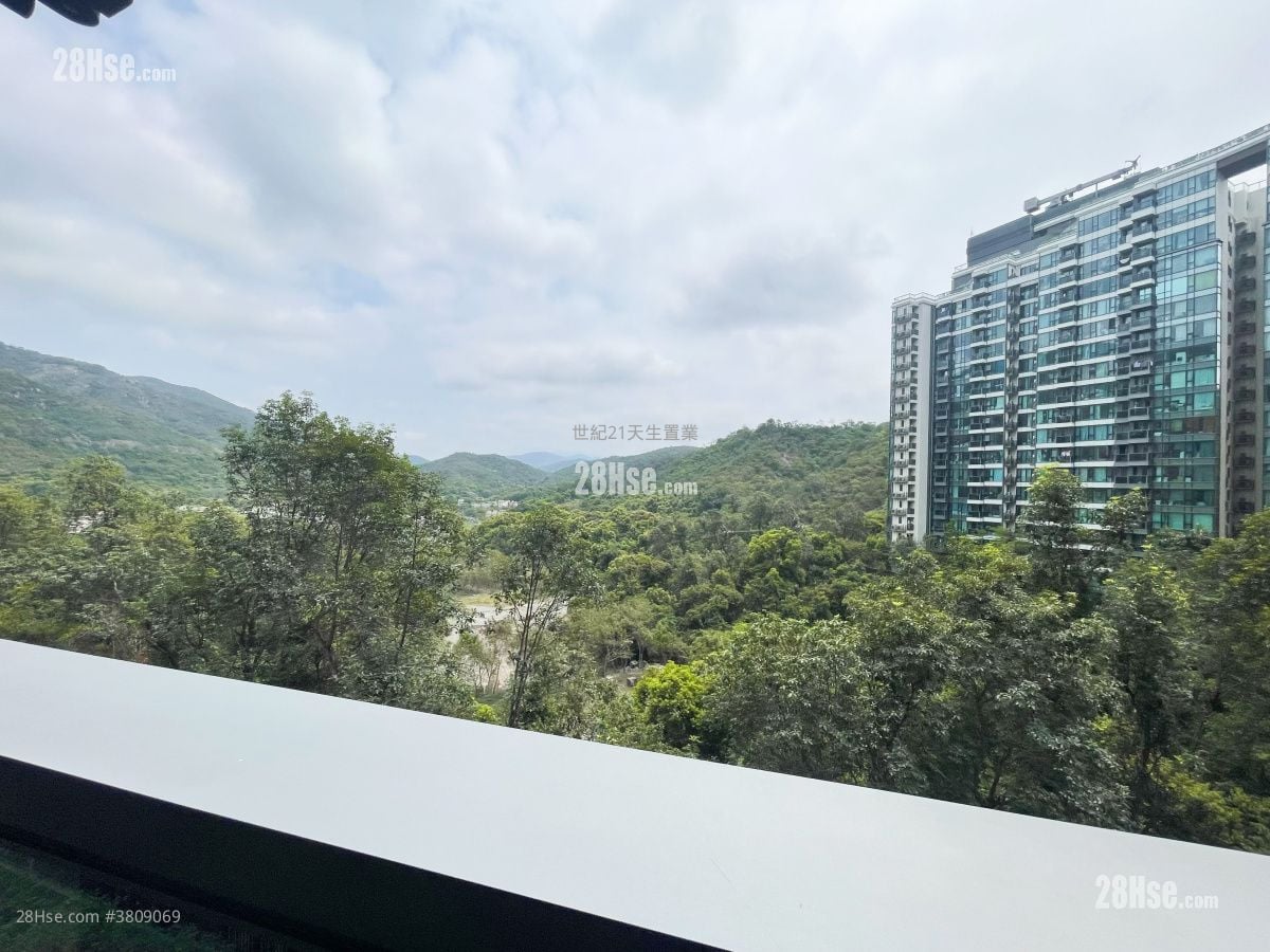 Le Pont Sell 788 ft²