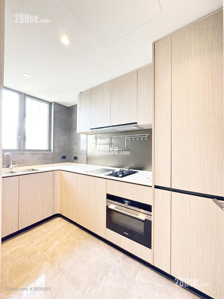 Le Pont Sell 788 ft²