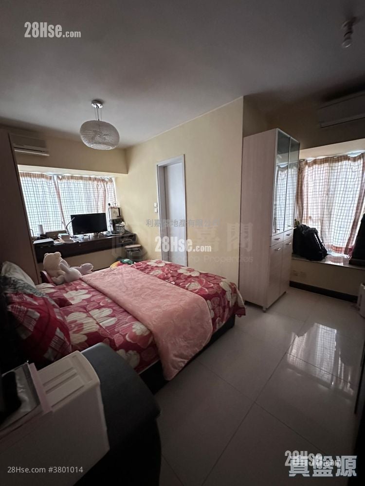 Caribbean Coast Sell 2 Bedrooms , 2 Bathrooms 749 ft²