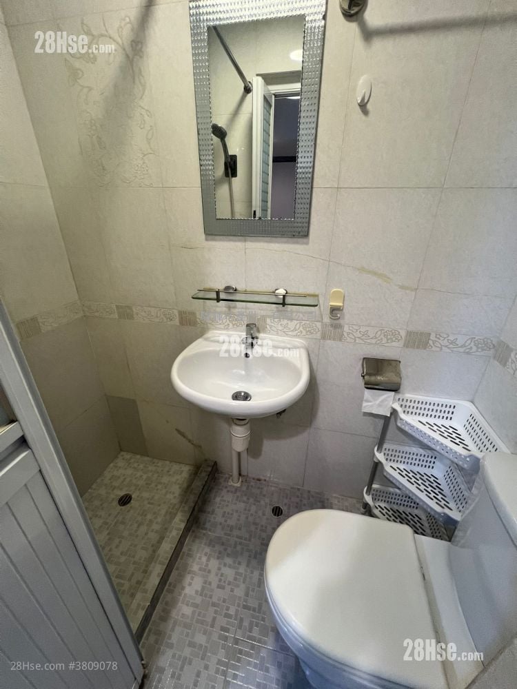 Ocean View Court Rental 1 Bedroom , 1 Bathroom 180 ft²