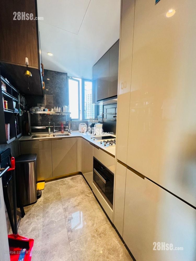 Le Pont Sell 4 Bedrooms , 2 Bathrooms 788 ft²