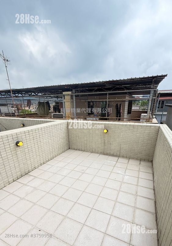 Village Rental 1 Bedroom , 1 Bathroom 350 ft²