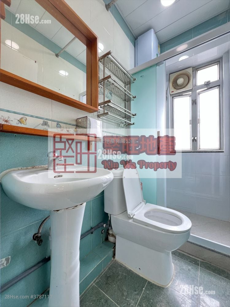 单幢楼房 租盘 2 房 , 1 浴室 300 平方尺