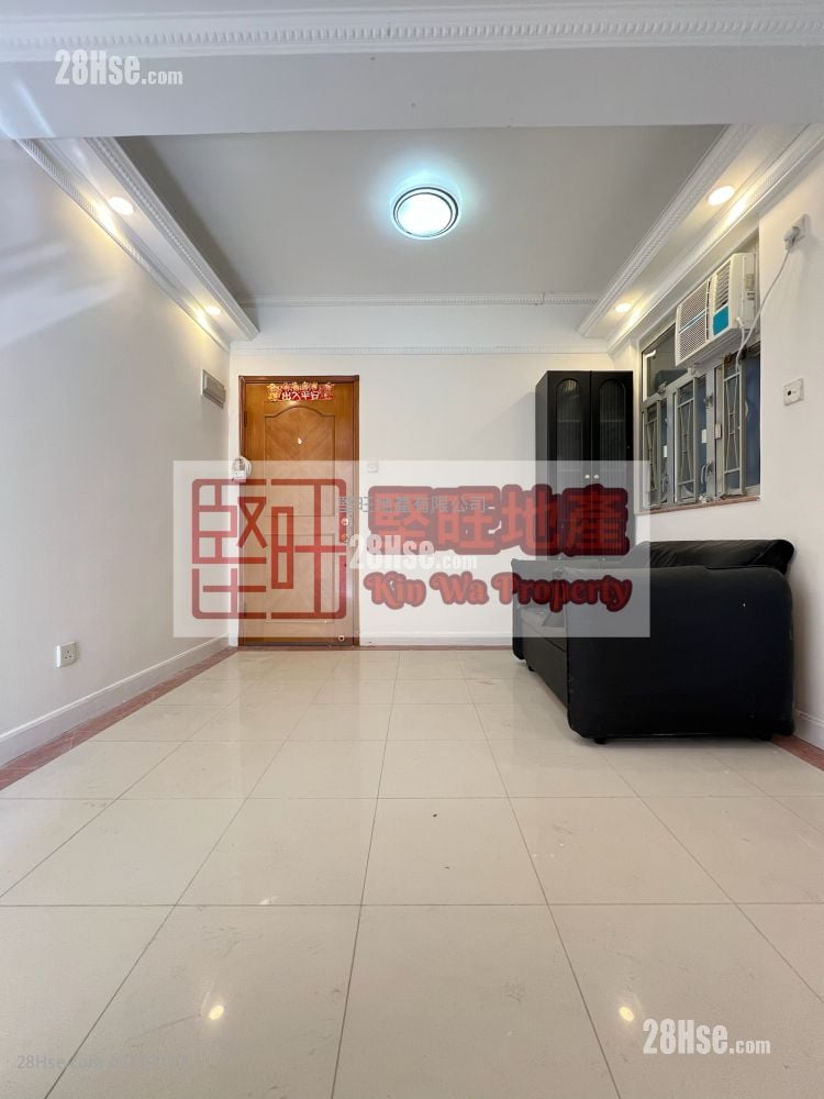 单幢楼房 租盘 2 房 , 1 浴室 300 平方尺