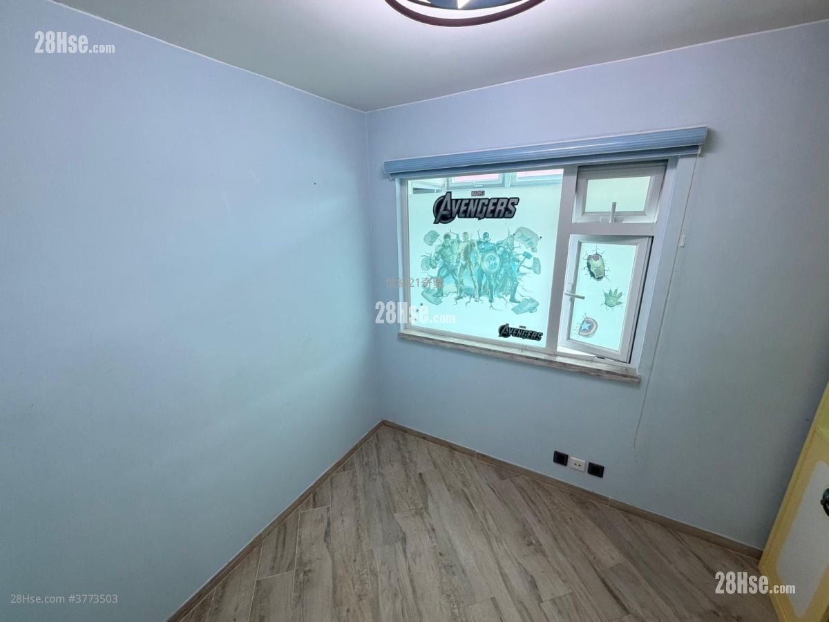 村屋 售盘 3 房 , 2 浴室