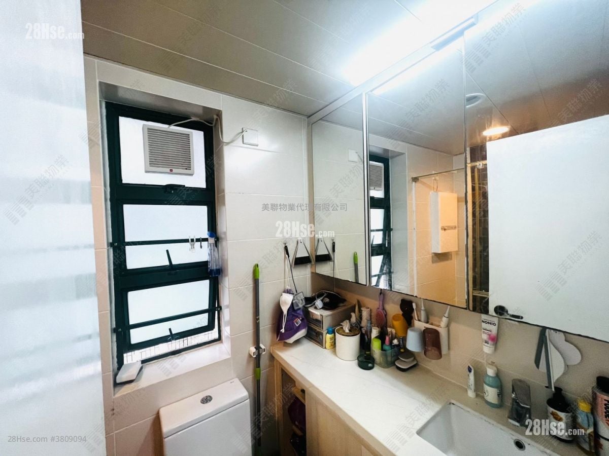 东港城 售盘 2 房 , 1 浴室 463 平方尺