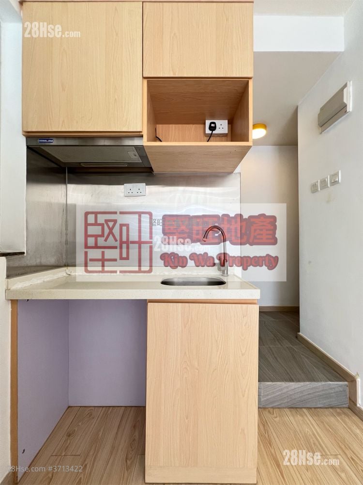 单幢楼房 租盘 开放式间隔 , 1 浴室 160 平方尺