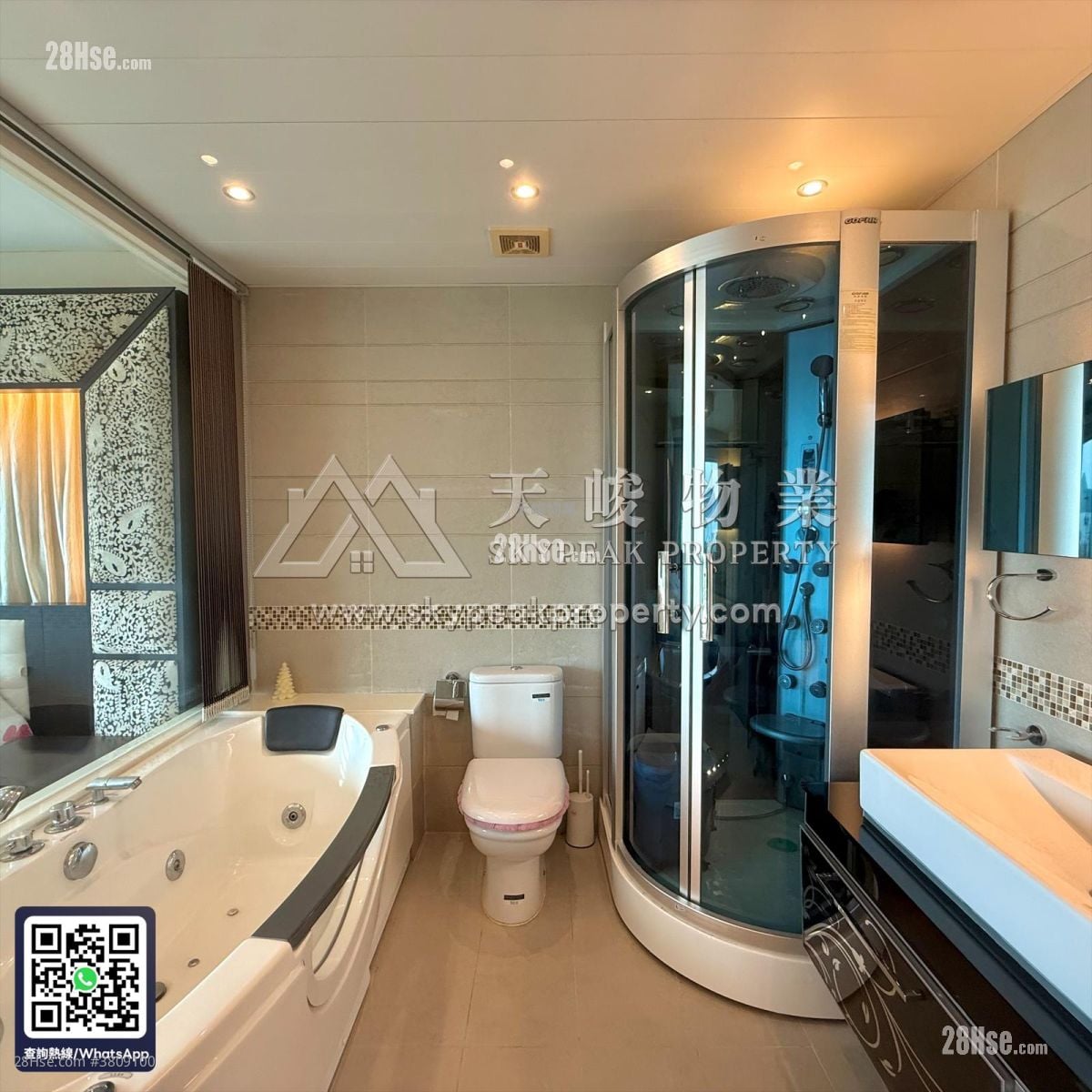 Sai Sha Road Village Sell 5+ Bedrooms , 3 Bathrooms 2,100 ft²