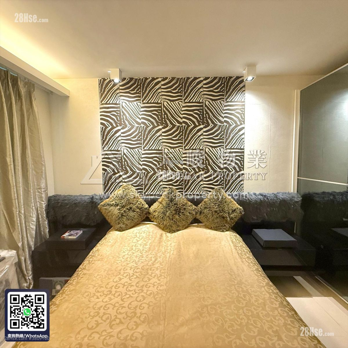 Sai Sha Road Village Sell 5+ Bedrooms , 3 Bathrooms 2,100 ft²