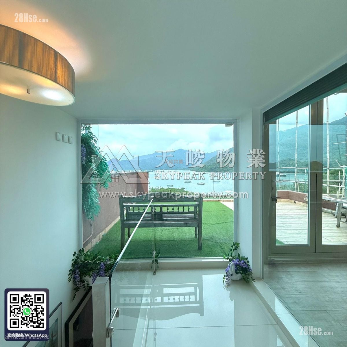 Sai Sha Road Village Sell 5+ Bedrooms , 3 Bathrooms 2,100 ft²