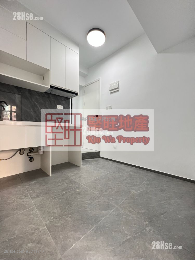 单幢楼房 租盘 1 房 , 1 浴室 140 平方尺