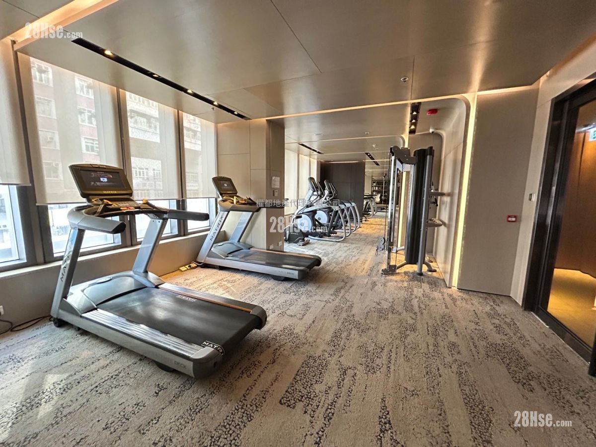 傲形 租盘 1 房 , 1 浴室 247 平方尺