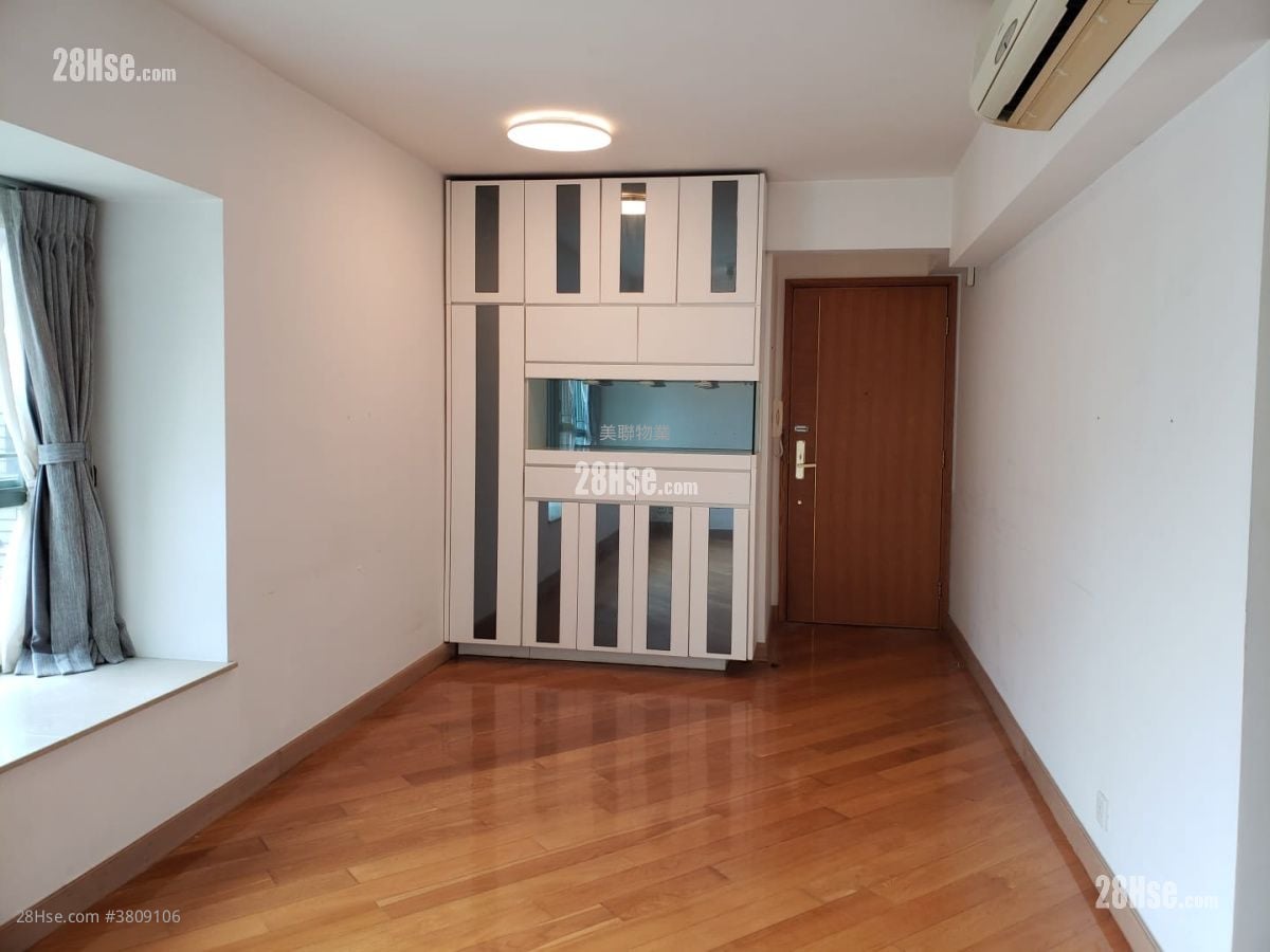 Park Island Sell 2 Bedrooms , 1 Bathroom 499 ft²