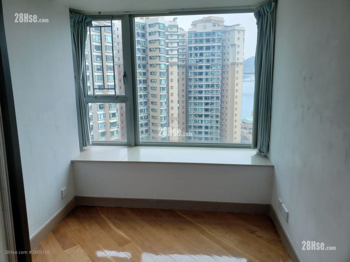 Park Island Sell 2 Bedrooms , 1 Bathroom 499 ft²