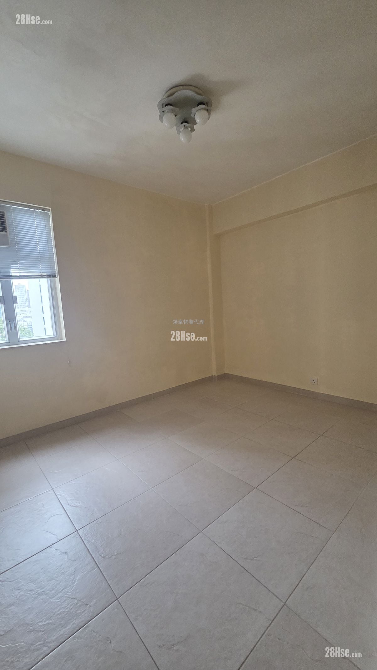 美丽邨 售盘 3 房 , 2 浴室 944 平方尺