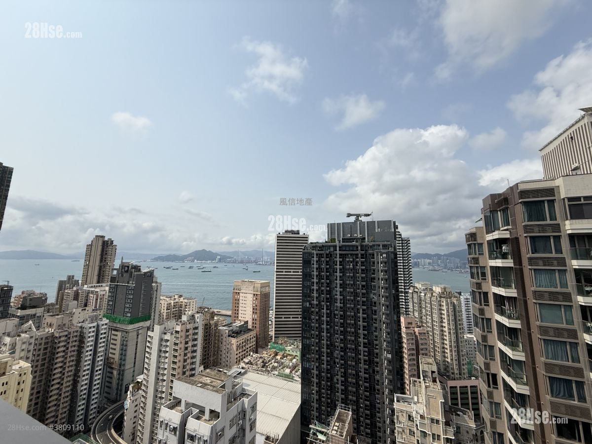 The Hilltop Rental 2 Bedrooms , 1 Bathroom 475 ft²