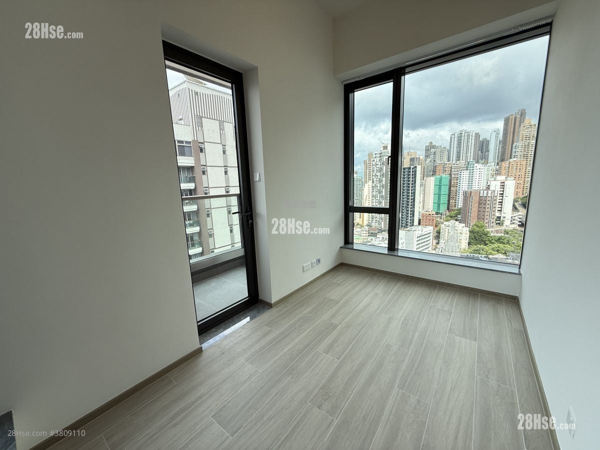 The Hilltop Rental 2 Bedrooms , 1 Bathroom 475 ft²