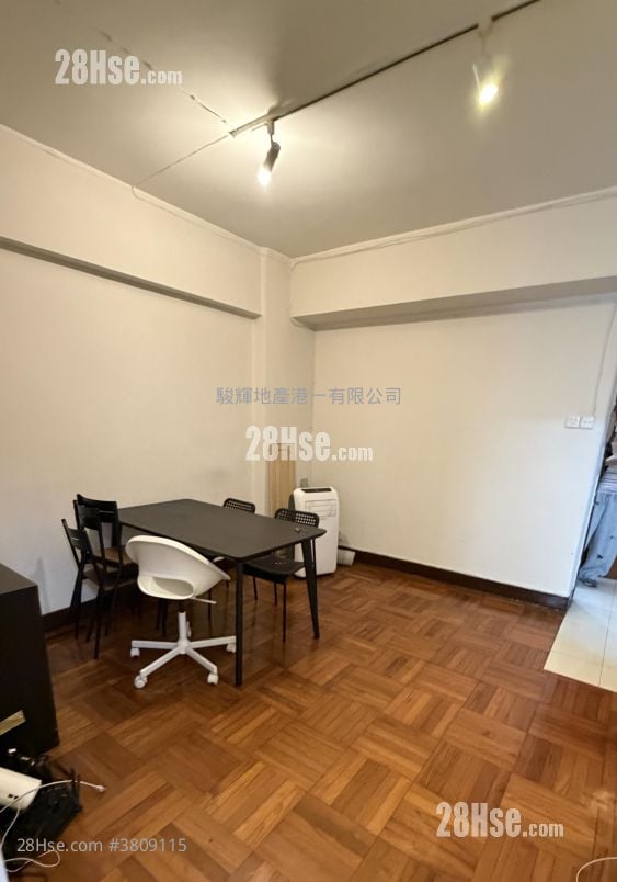 耀基大楼 租盘 3 房 , 2 浴室 700 平方尺