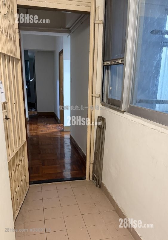 耀基大楼 租盘 3 房 , 2 浴室 700 平方尺