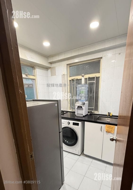 耀基大楼 租盘 3 房 , 2 浴室 700 平方尺