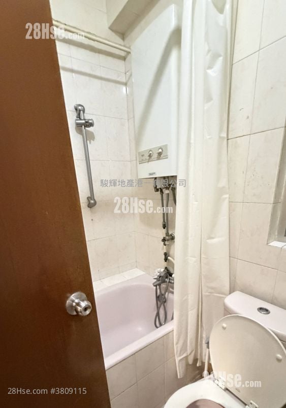 耀基大楼 租盘 3 房 , 2 浴室 700 平方尺