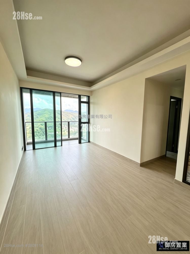 Yoho Midtown Rental 4 Bedrooms , 3 Bathrooms 948 ft²