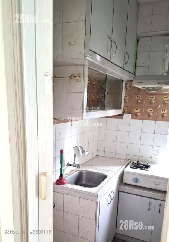 好勝大廈 租盤 2 房 , 1 浴室 311 平方呎