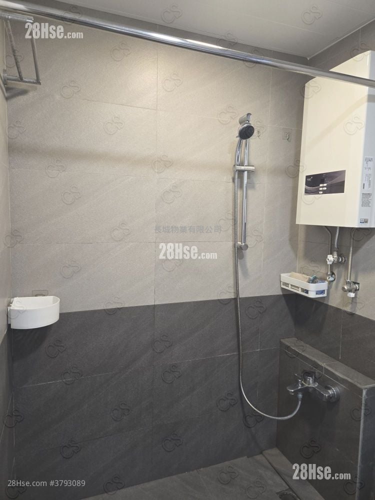 Nan Fung Sun Chuen Rental 3 Bedrooms , 1 Bathroom 516 ft²