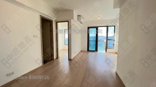 Sea To Sky 租盘 735 平方尺